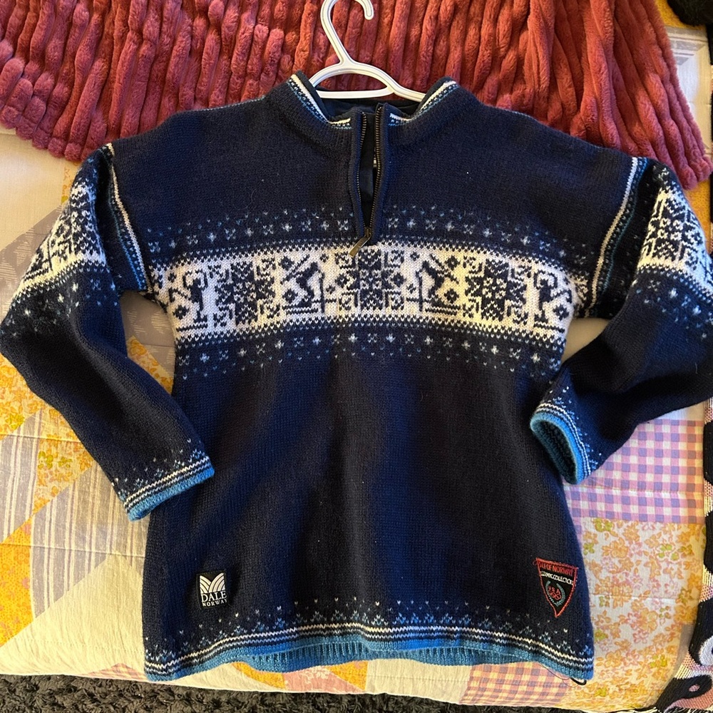 Dale of Norway Navy Blue and White Zip Up Sweater